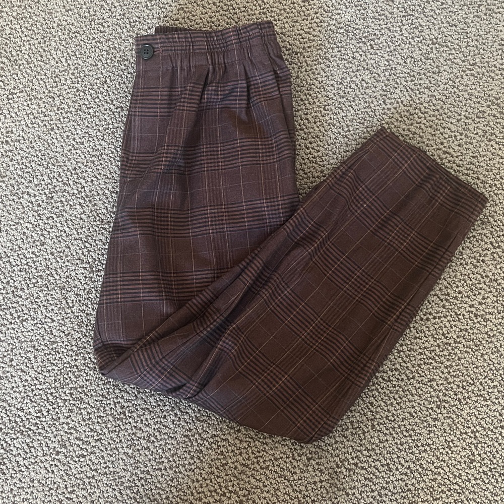 Madewell pull on trouser - Picture 3 of 8